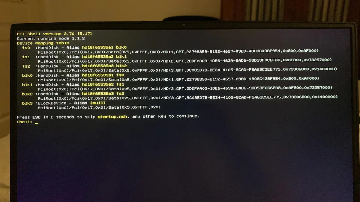 ecran freedos pe laptop nou fara windows