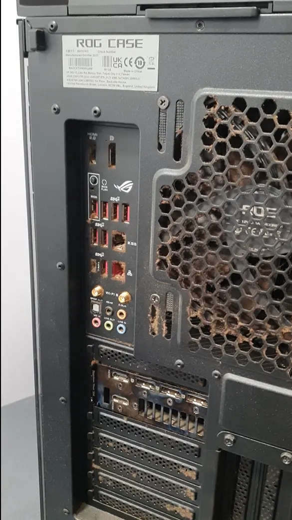 ventilatoare pc gaming cu praf